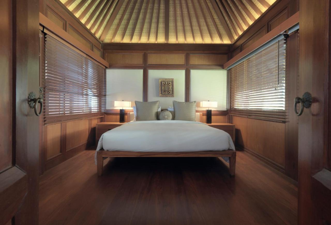 The Beach House,1169431165:JPEG
