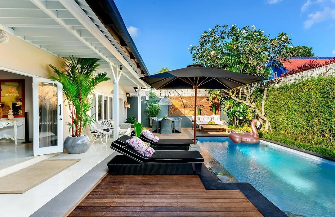 Villa Bloom 4 - 2 King Bedrooms , Sleep 4 Pax, Private Pool, Seminyak-1