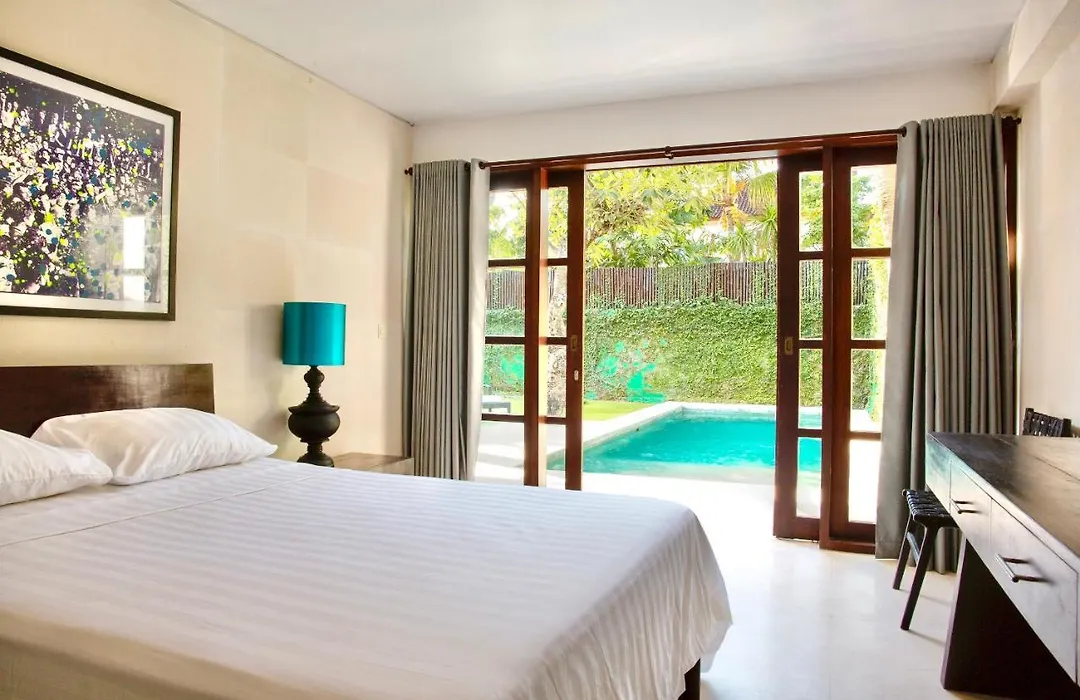 Villa Emma | Heart Of Seminyak | 350M Beach-1
