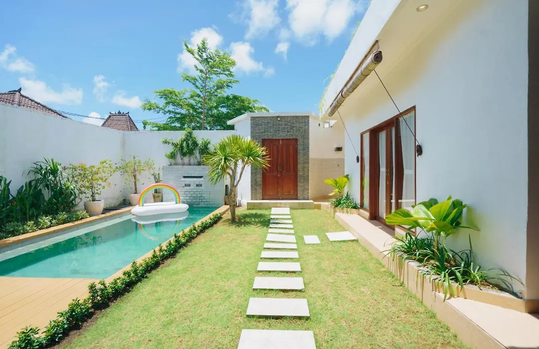 Villa Orked 3 With Family Room Seminyak-1
