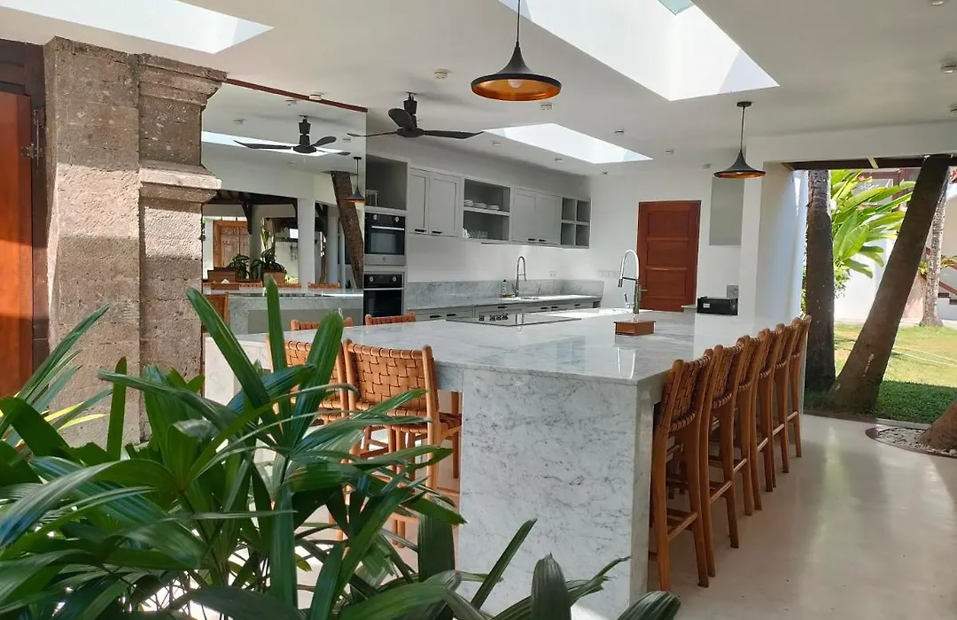 Taman Wana Seminyak Luxury Villas-1