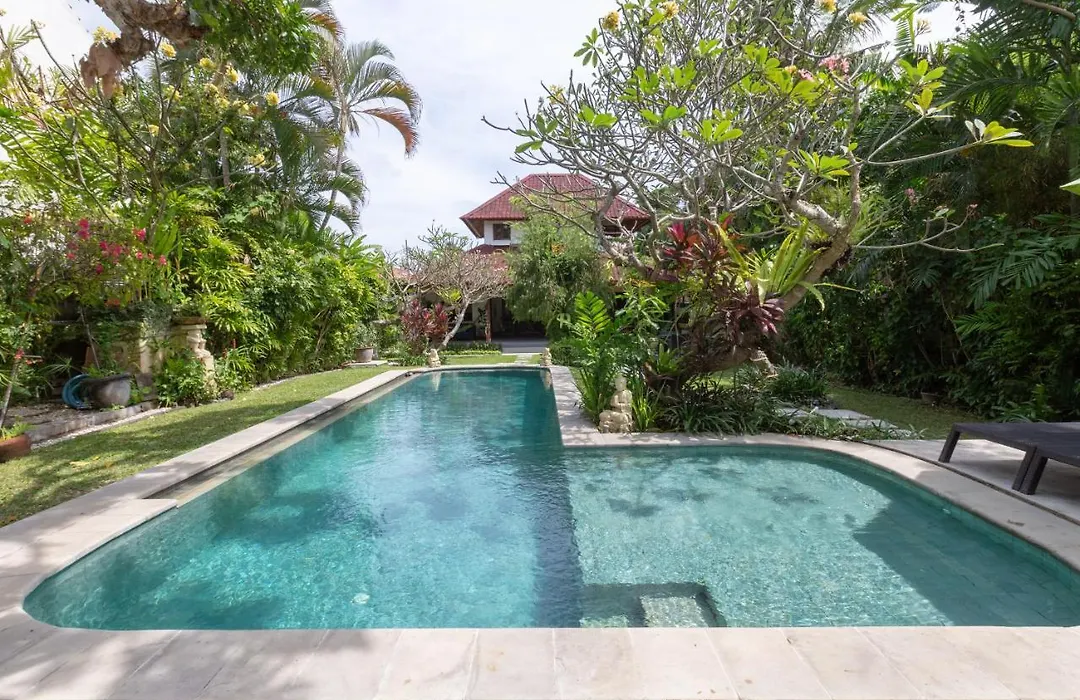 Villa Poppy Seminyak-1