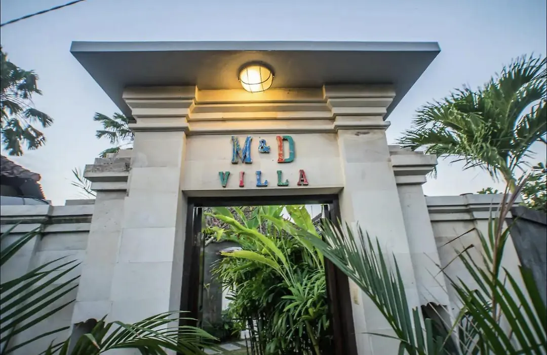Villa Md 3 Bedroom, Sunny Pool In Eat St Location-1