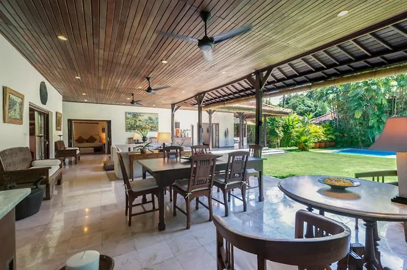 Royal 4 Bedroom Villa Seminyak-1