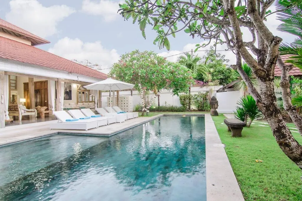 Luxurious&Spacious 4Br Villa In Seminyak-1