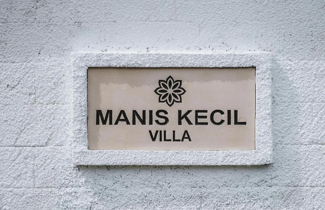 Villa Manis Kecil-1
