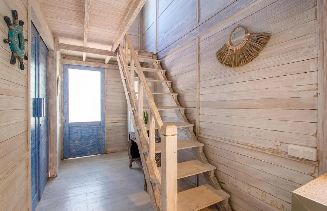 Mesari Beach Hut #8-1