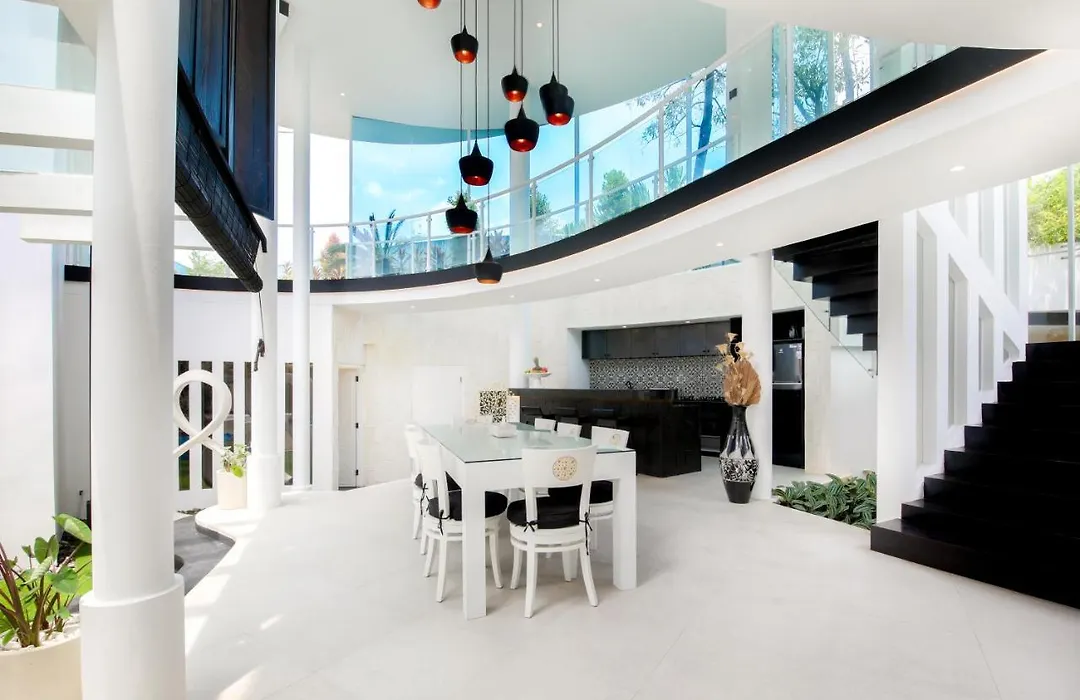 Villa Rose-1