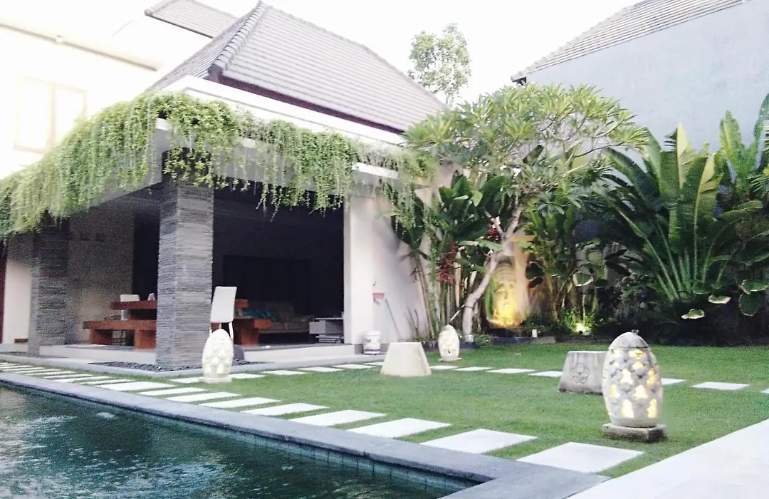 Gathering With 5 Bedroom Center House Villa-1