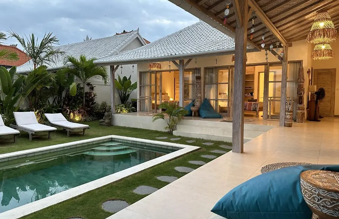 Villa White Karma-1