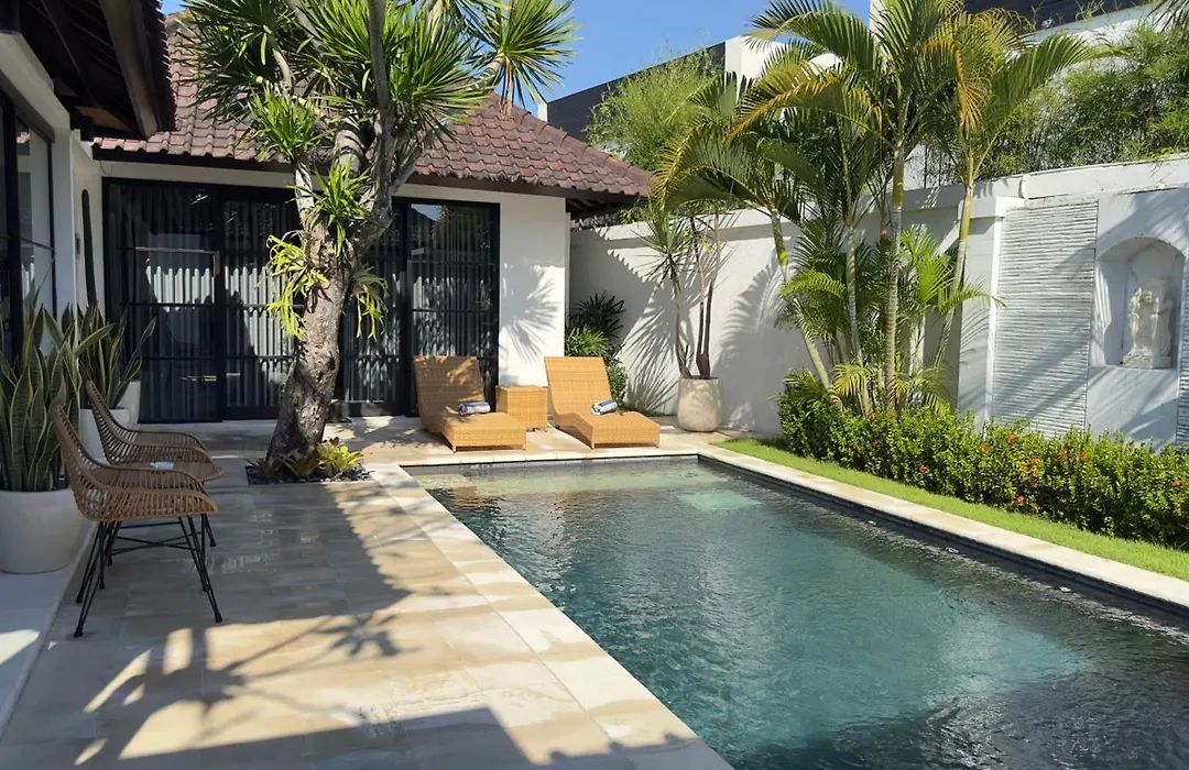 The Kon'S Villa Bali Seminyak-1