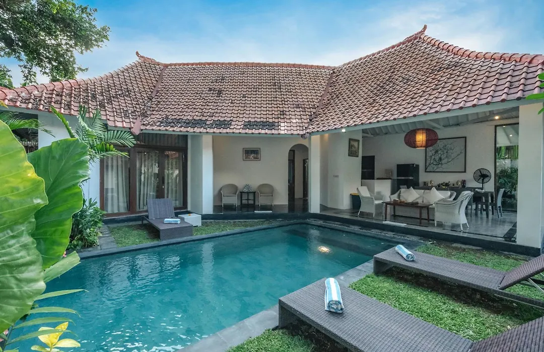 Villa Etnik Seminyak-1