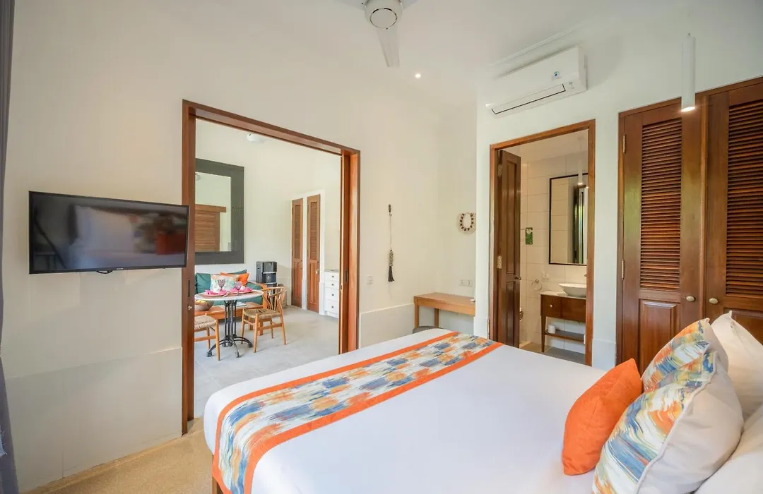 Villa Joli-1