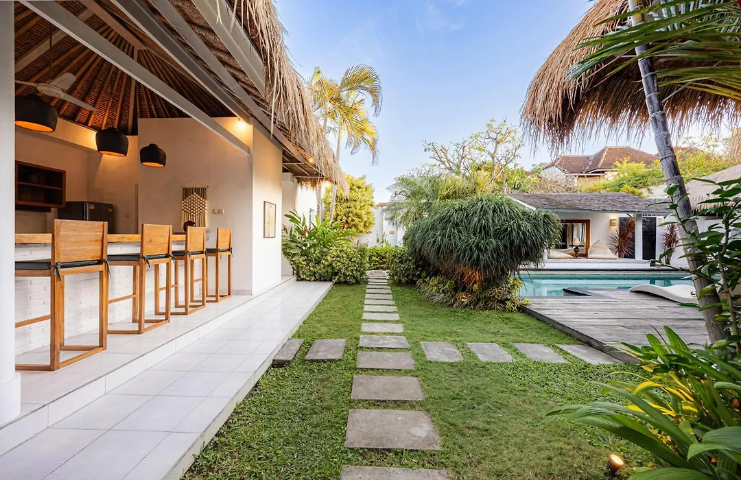 Villa Noa By Optimum Bali - 10Min Walk To Central Seminyak-1