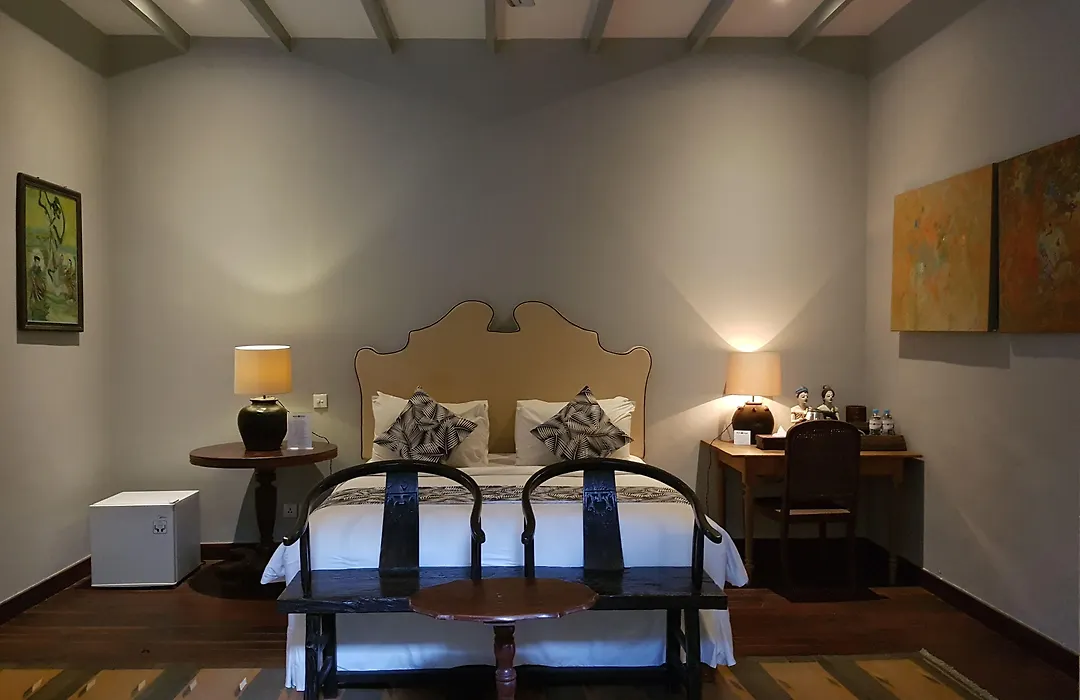 Room & Vespa 3 - Relaxing Stay Center Seminyak-1
