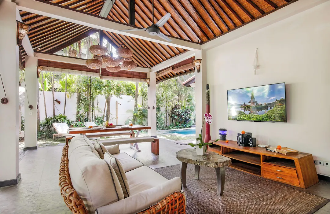 Villa Koala, 2BR Private Pool Villa near Seminyak Nightlife&W-1