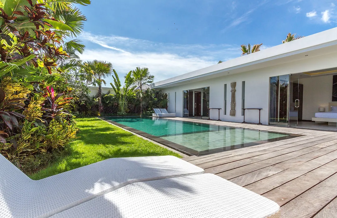Villa Juna - Beautiful 3 Bedroom In Seminyak-1