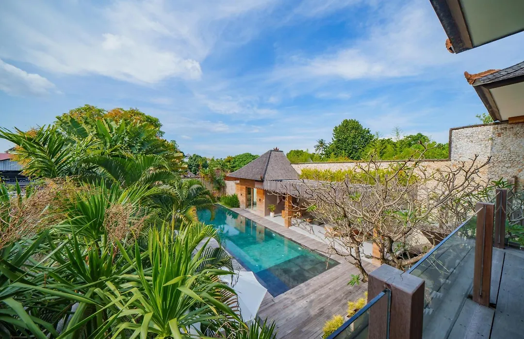 Eko Villa Seminyak - Tropical Villa, Walk To Beach-1