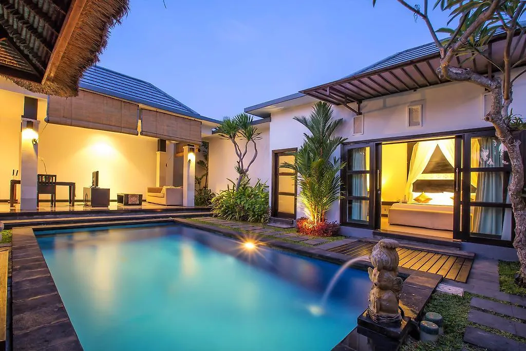 La Villais Kamojang Hotel Seminyak-1