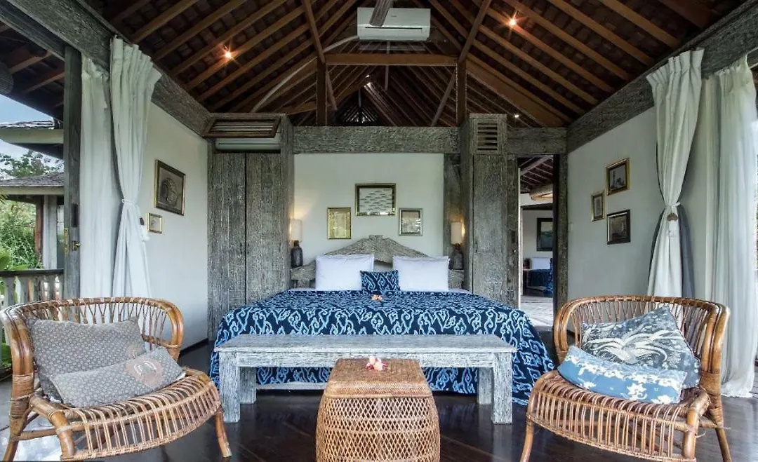 Phinisi Villas - Seminyak Beach-1