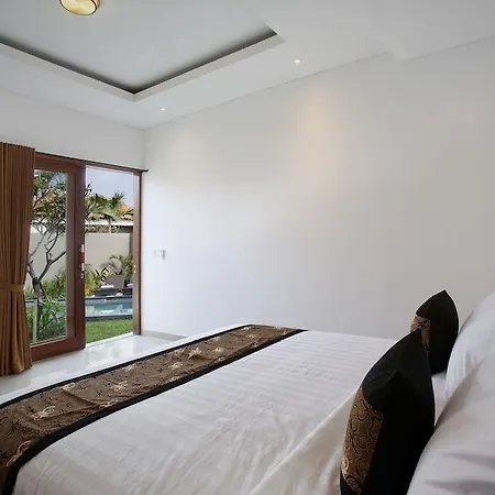 Kubu Manggala Villas Seminyak-2