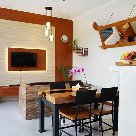 Villa Underwood Seminyak-3