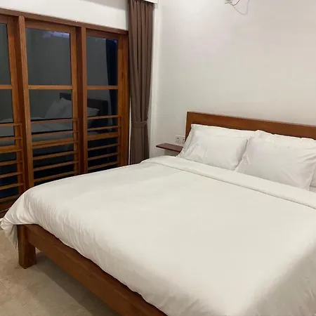Luksmi Suite Seminyak Bali-2