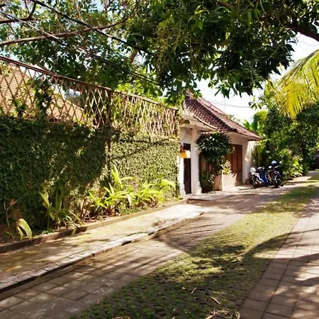 Villa Lola-2