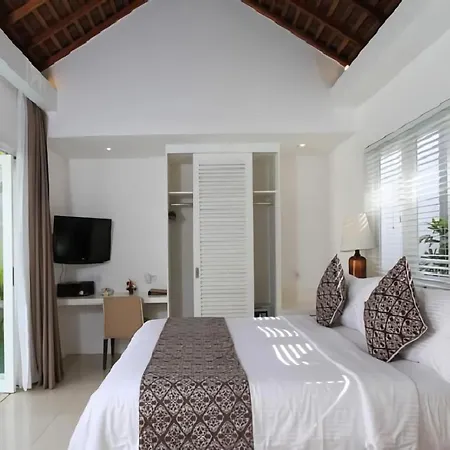 The Kanjeng Suites & Villas Seminyak-3