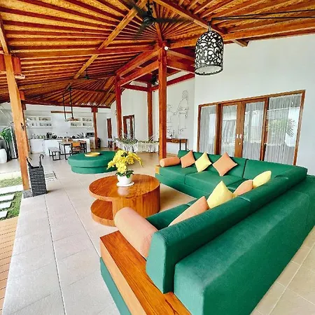 Villa Orked 3 With Family Room Seminyak-2