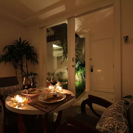 Astana Batubelig Villa Seminyak-3