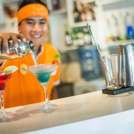 Harris Hotel Seminyak-3