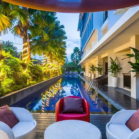 Harris Hotel Seminyak-2