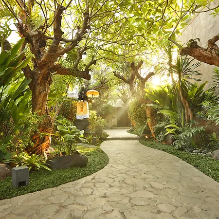 Le Jardin Villas Seminyak-3