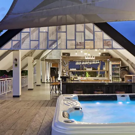 Hotel Daun Bali Seminyak-3