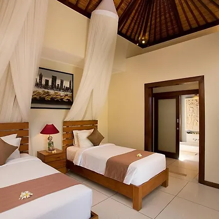 Villa Md 3 Bedroom, Sunny Pool In Eat St Location-3