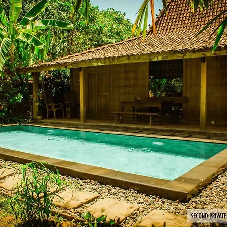 Luxury 4Br Villa With 2 Pools & Garden-3