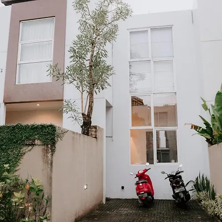 Taman Bali Uppala Villa Seminyak-3