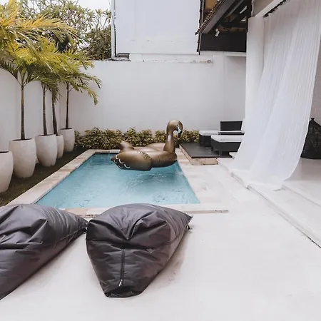 Villa Manis Kecil-3
