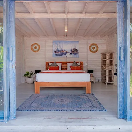 Mesari Beach Hut #8-2