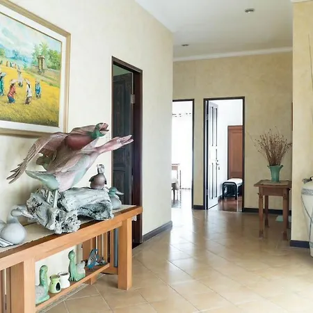 Nirankara Seminyak-3