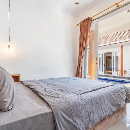 Lumturi House - Centrally Located-3
