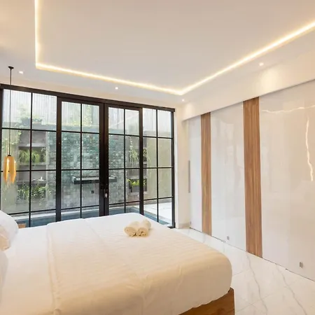 The Lavana New York Seminyak Loft 360-3