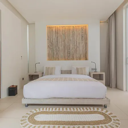 Taman Mesari Luxury Villas-Seminyak-3
