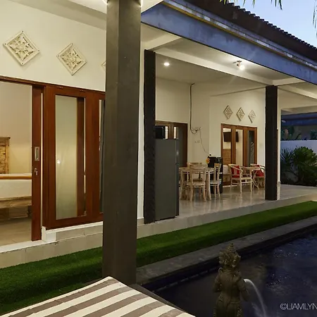 Massive 6-Bedroom Villa With 2 Pools-3