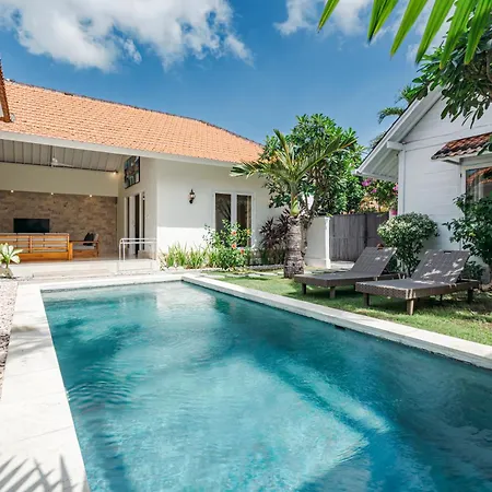 Green Garden Seminyak Villa-2