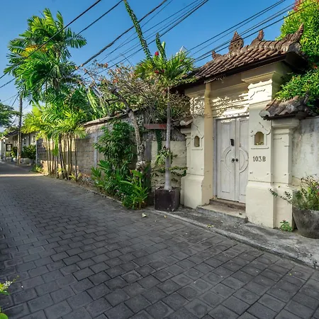 Villa Sarong 1-2