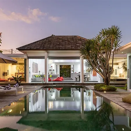 Villa Bahia By Optimum Bali, 10Mn Walk To Central Seminyak Oberoi-3