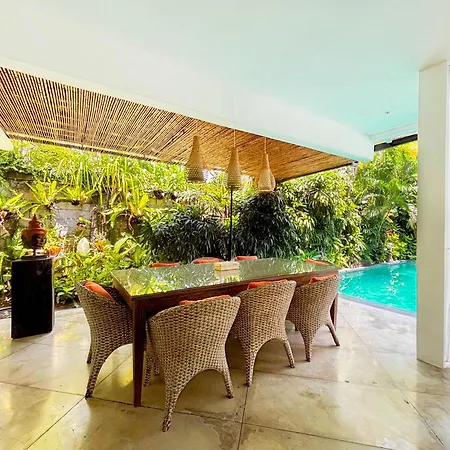 Villa Eindra Seminyak-2