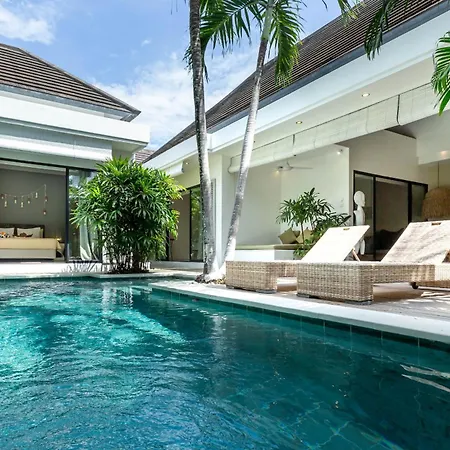 Villa Gallici Seminyak-3